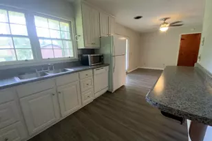 404 Marvin Ave, Statesboro, GA 30458 - Photo 5
