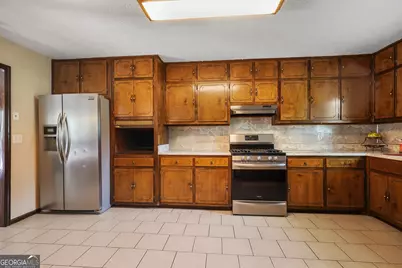 110 Drennan Drive, Fayetteville, GA 30215 - Photo 9