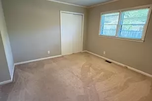 1816 Knox St, Dublin, GA 31021 - Photo 3
