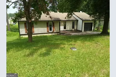1015 Salisbury Trail, Riverdale, GA 30296 - Photo 1