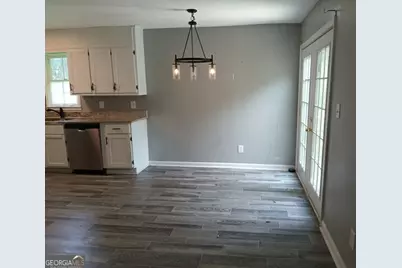 1015 Salisbury Trail, Riverdale, GA 30296 - Photo 15