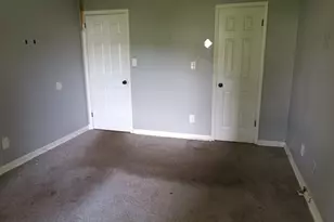 1015 Salisbury Trail, Riverdale, GA 30296 - Photo 9