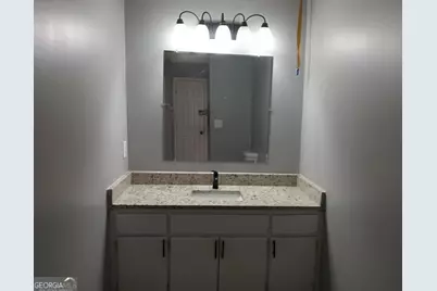 1015 Salisbury Trail, Riverdale, GA 30296 - Photo 11