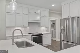 695 Parkview Dr, Winterville, GA 30683 - Photo 21