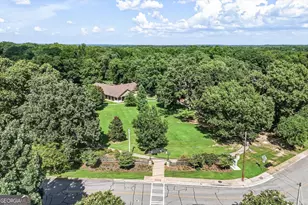 695 Parkview Dr, Winterville, GA 30683 - Photo 61