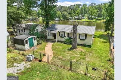178 Southern Shores Road, Jackson, GA 30233 - Photo 1