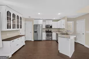 221 Stillwater Dr, Statesboro, GA 30461 - Photo 11