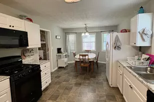 7651 Antebellum Ln, Riverdale, GA 30274 - Photo 9