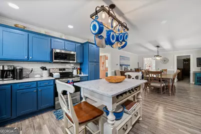 276 Roberts Point Road, Jackson, GA 30233 - Photo 15