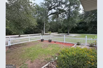 325 Creekview Drive, Hortense, GA 31543 - Photo 9