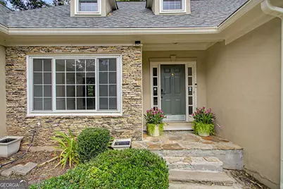 311 Clubhouse Court NW, Kennesaw, GA 30144 - Photo 5