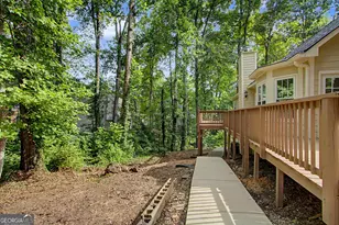 311 Clubhouse Ct NW, Kennesaw, GA 30144 - Photo 9