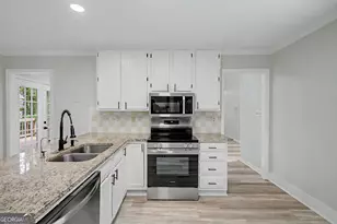 311 Clubhouse Ct NW, Kennesaw, GA 30144 - Photo 21