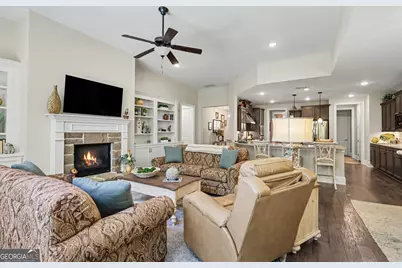 185 Mulberry Court, Peachtree City, GA 30269 - Photo 5