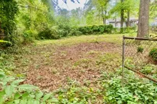 562 Roxbury Dr, Riverdale, GA 30274 - Photo 3
