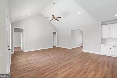 9 Honeysuckle Drive, Claxton, GA 30417 - Photo 5