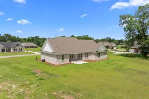 9 Honeysuckle Dr, Claxton, GA 30417 - Photo 35