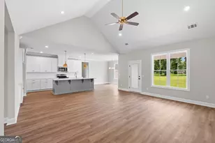 9 Honeysuckle Dr, Claxton, GA 30417 - Photo 3