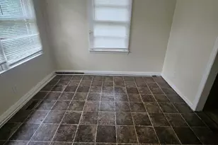 117 Lake Dr, Griffin, GA 30223 - Photo 5