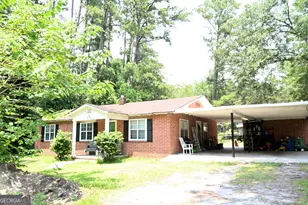 610 Poplar St, Waycross, GA 31501 - Photo 1