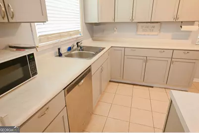 610 Poplar Street, Waycross, GA 31501 - Photo 13