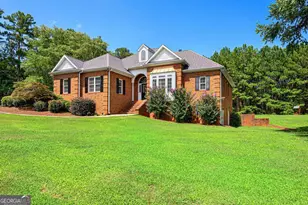 685 Melody Ln, Hartwell, GA 30643 - Photo 3