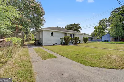 1301 E 68th Street, Savannah, GA 31404 - Photo 3