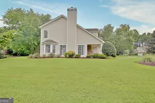 165 Pecan Crescent, Newnan, GA 30265 - Photo 3