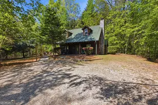 325 Blue Crk Cv, Cleveland, GA 30528 - Photo 3
