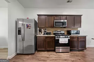 3107 Rex Ridge Cir, Rex, GA 30273 - Photo 13