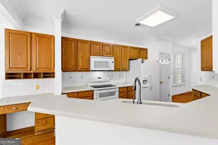 132 Sea Island Dr, Peachtree City, GA 30269 - Photo 17