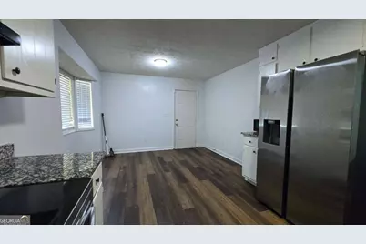 912 SE Curry Circle, Conyers, GA 30094 - Photo 5