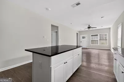 1596 Jonesboro Road SE, Atlanta, GA 30315 - Photo 7