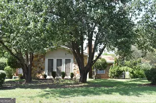 113 Wimbish Ln, Bonaire, GA 31005 - Photo 1
