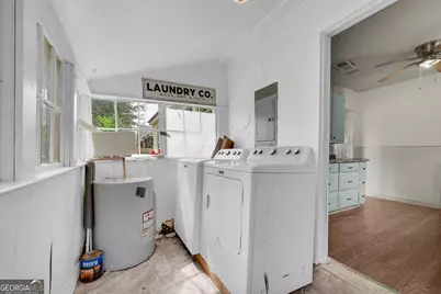 221 Edwards Street, Elberton, GA 30635 - Photo 17