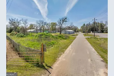 131 S Jackson Street, Hawkinsville, GA 31036 - Photo 33