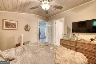 710 Town Mountain Rd, Hayesville, NC 28904 - Photo 29