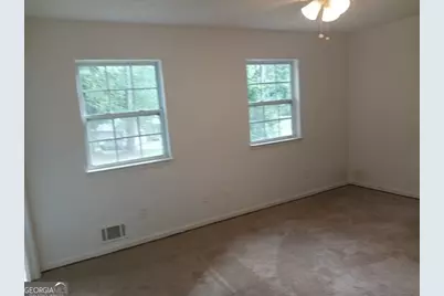 8298 Blackfoot Trail, Jonesboro, GA 30236 - Photo 13