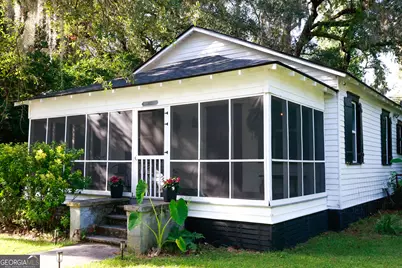 1217 E 67th Street, Savannah, GA 31404 - Photo 3