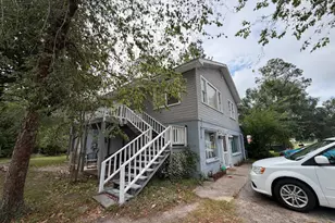305 Holmesville Ave, Baxley, GA 31513 - Photo 11