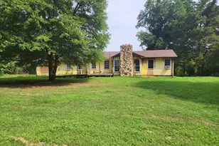 1182 Cleveland Mill Rd, Hartwell, GA 30643 - Photo 1