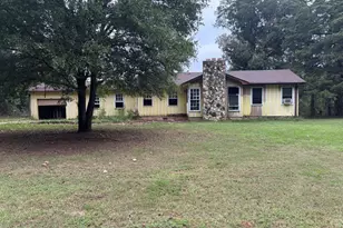 1182 Cleveland Mill Rd, Hartwell, GA 30643 - Photo 1