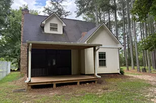 1331 Center Hill School Rd, Union Point, GA 30669 - Photo 3