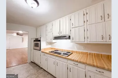 210 Pinewood Lane, Stockbridge, GA 30281 - Photo 13