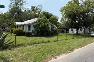 1302 Elizabeth St, Waycross, GA 31503 - Photo 5