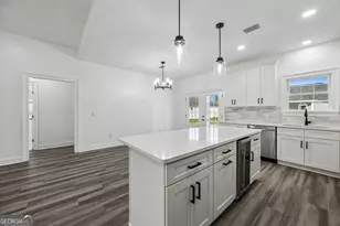 215 McQueen St, Folkston, GA 31537 - Photo 41
