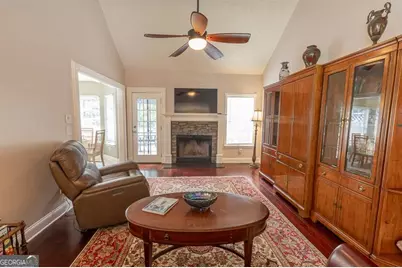 3880 Byrnwycke Drive, Buford, GA 30519 - Photo 3