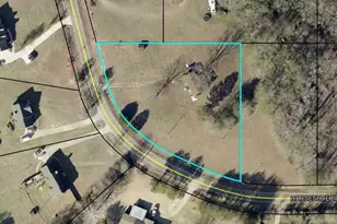 203 Horseshoe Bend Cir, Griffin, GA 30223 - Photo 1