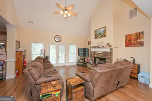 38 Vaux Way, Newnan, GA 30263 - Photo 11