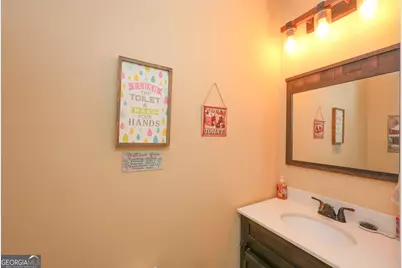 38 Vaux Way, Newnan, GA 30263 - Photo 23